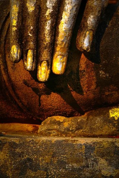 Thailand landmärke. gamla buddha-statyn. Sukhothai historiska p — Stockfoto