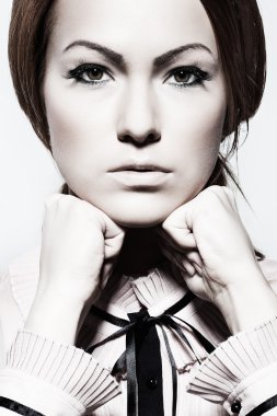 moda tarzda cinsel güzel kız bir fotoğraf olduğunu