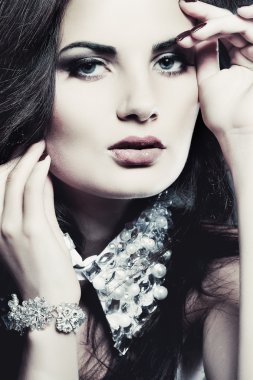 moda kız portrait.accessorys.dark kıllar