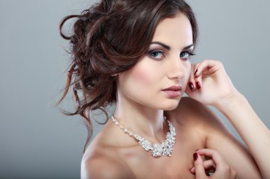 zarif kız portresi moda tarzıdır. Düğün dekorasyon