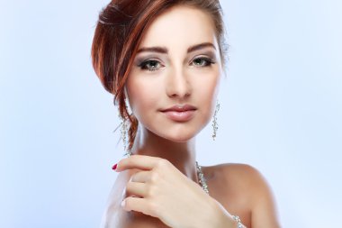 zarif kız portresi moda tarzıdır. Düğün dekorasyon.