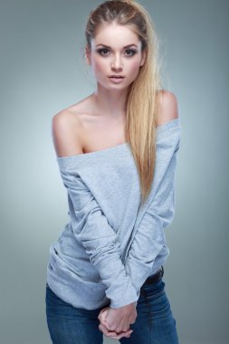 moda stil, seksi güzel kız bir fotoğraf olduğunu