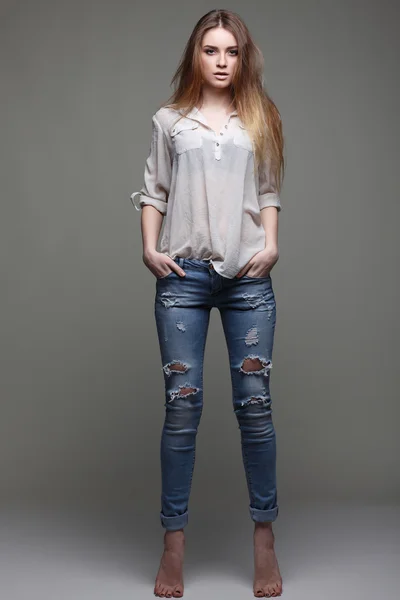 moda stil, seksi güzel kız bir fotoğraf olduğunu