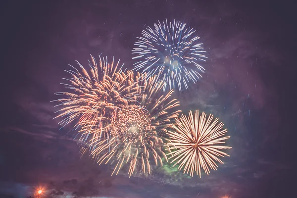 Feuerwerksexplosion. — Stockfoto