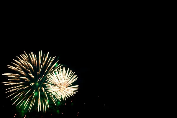 Fuegos artificiales —  Fotos de Stock