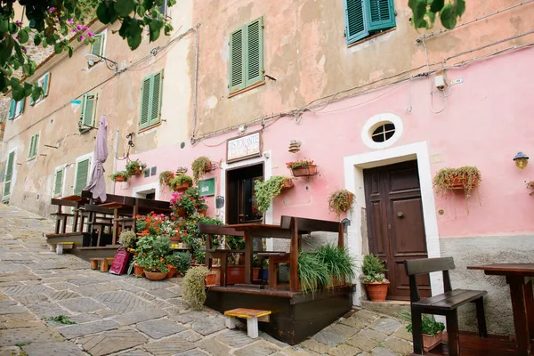 Italienisches Gemütliches Restaurant Der Antiken Stadt Unter Freiem Himmel — Stockfoto