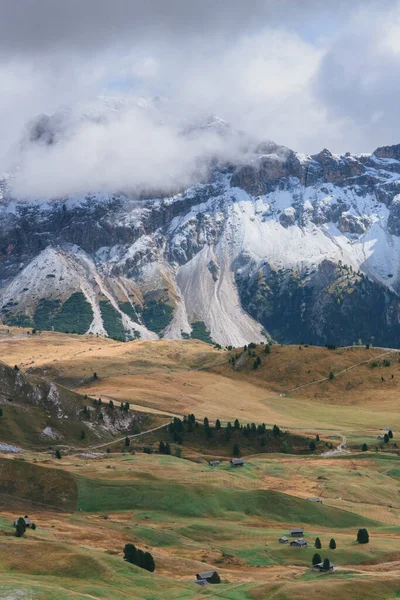 Italienische Bergparklandschaft Seiser Alm Dolomitenlandschaften Bei Schneetreiben — Stockfoto