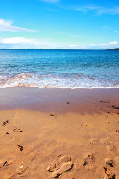 Bella spiaggia di sabbia — Foto Stock