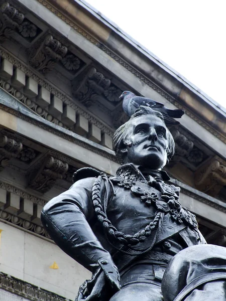 Statue of the Duke of Wellington, Glasgow Gallery of Modern Art — Stock Photo, Image