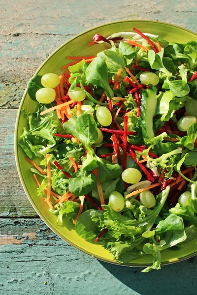 Salada de legumes fresca close-up — Fotografia de Stock