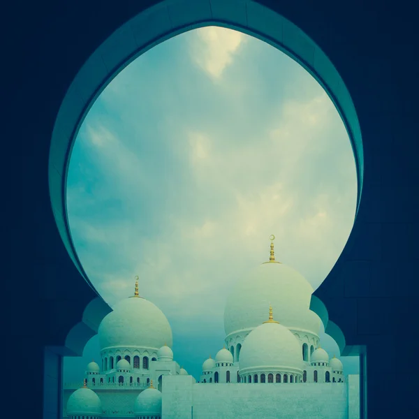 Blå og hvit islamsk moske – stockfoto
