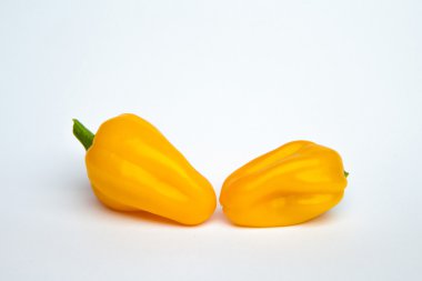 kırmızı biber, beyaz bir arka plan üzerinde izole