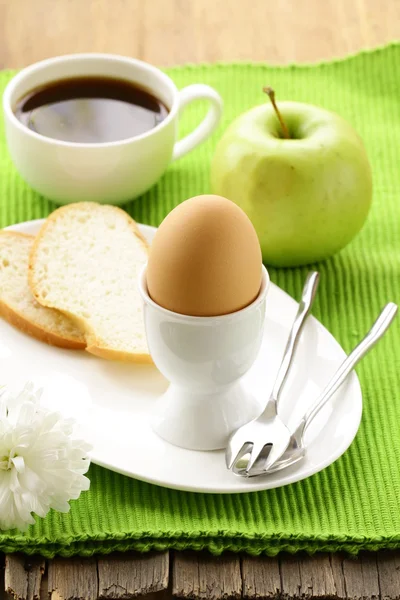 Healthy breakfast with eggs and toast — Stock Photo, Image