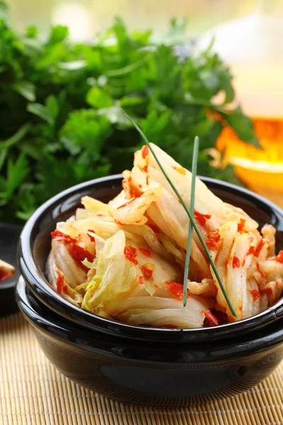 Kore lahana kimchi acı biber ile