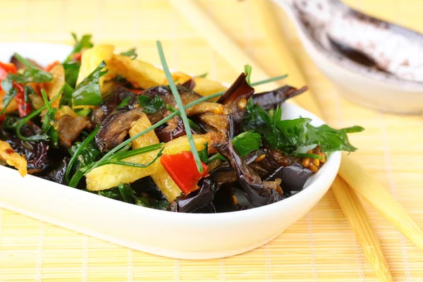 Salad of fried eggplant in Asian style — Stock Photo, Image