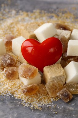 şeker - kahverengi, beyaz ve rafine şeker farklı türleri