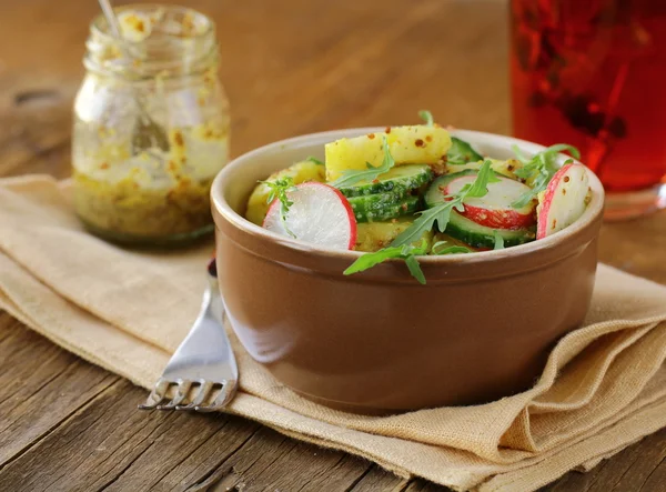 Potato salad with cucumber and radish dressed with mustard — Stock Photo, Image