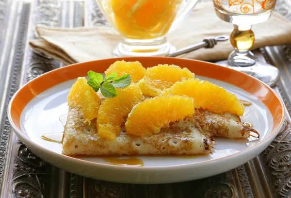 "crêpes suzette" pancakes with orange and sweet sauce — Φωτογραφία Αρχείου