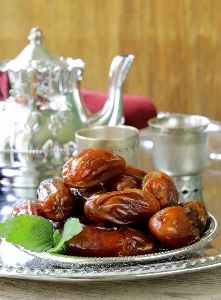 Traditional oriental dessert sweet dried dates — Stock Photo, Image