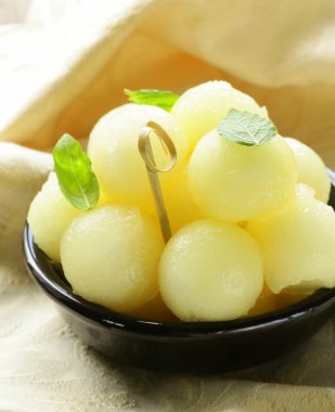 kavun meyve salatası