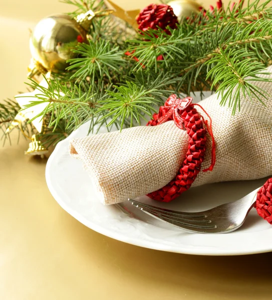 Festive Christmas table setting — Stock Photo, Image