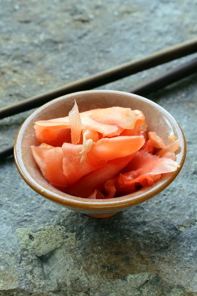 Zenzero marinato per sushi - spezie giapponesi — Foto Stock