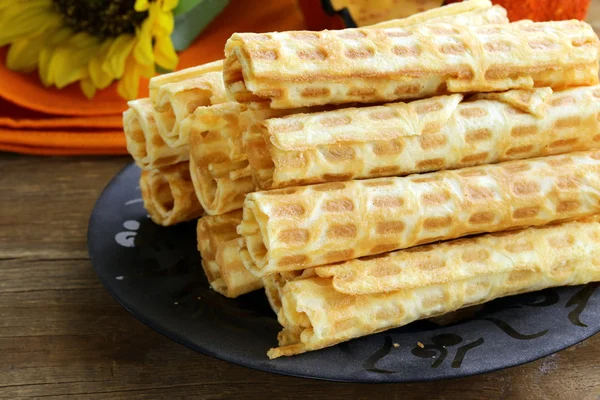 Wafer rullar, dessert för halloween semester — Stockfoto