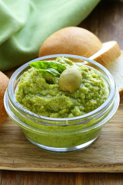 Snack tapenade of green olives and basil