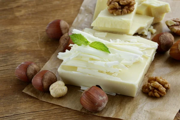 Large bar white chocolate pieces and chips — Stock Photo, Image