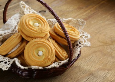 kısa pasta, tatlı hediye gelen ev yapımı kurabiye