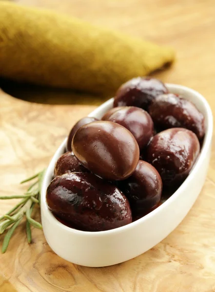 Ripe black kalamata olives — Stock Photo, Image