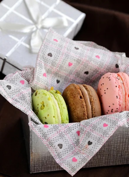 French multicolored macaroons in a gift box sweet present — Stock Photo, Image