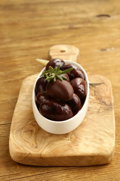 Ripe black kalamata olives — Stock Photo, Image