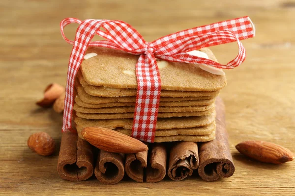 Pilha de biscoitos de amêndoa manteiga delicado e crocante — Fotografia de Stock