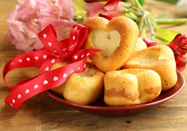 Muffins in the shape of a heart — Stock Photo, Image