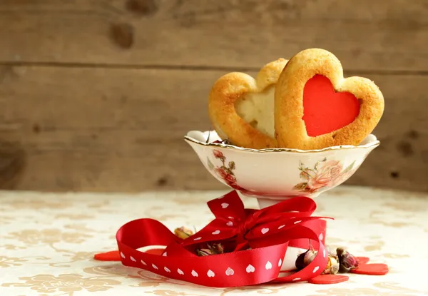 Muffins in the shape of a heart — Stock Photo, Image