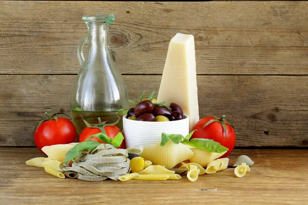 Still life of Italian foods — Stock Photo, Image