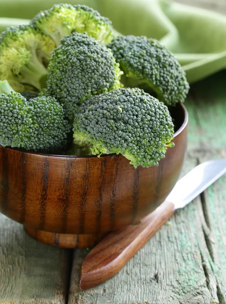 Broccoli verde proaspăt — Fotografie, imagine de stoc