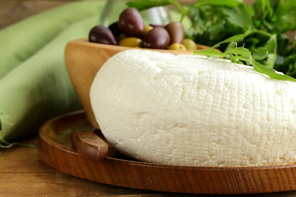 Солоний молочний сир (фета сир ) — стокове фото