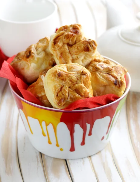 Muffiny čerstvého pečiva na snídani — Stock fotografie