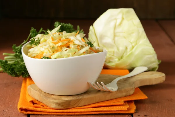 Traditional coleslaw (cabbage salad, carrot and mayonnaise) — Stock Photo, Image