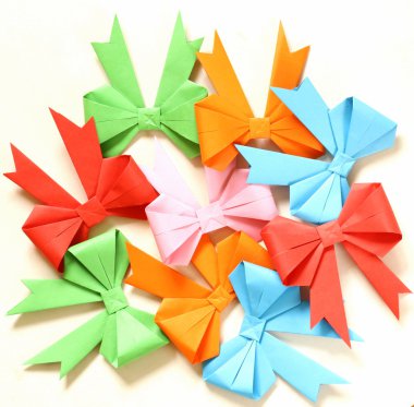 renkli kağıt origami tatil kartları için yay