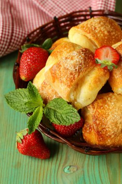 tatlı kek çilek ve şeker - ev yapımı hamur işleri