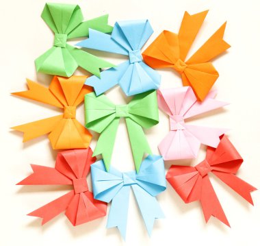 renkli kağıt origami tatil kartları için yay