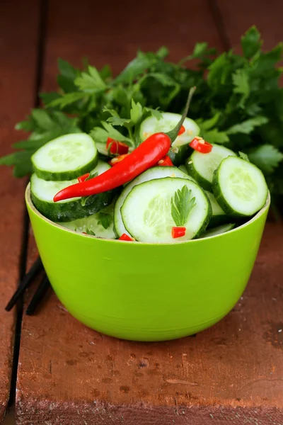 Cucumber salad with red chili pepper and cilantro, Asian food — Stock Photo, Image