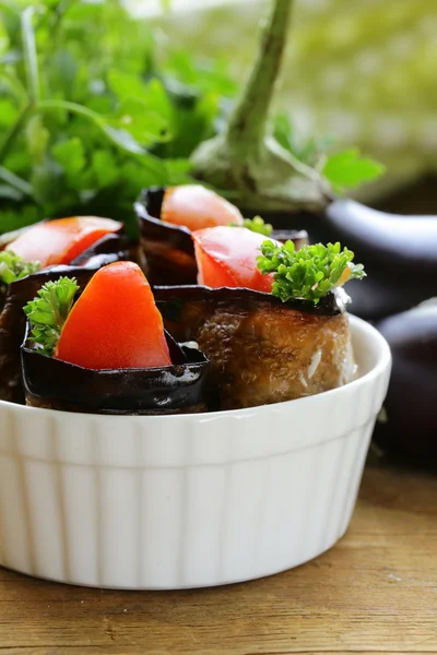 Panini di melanzane fritte di verdure con pomodori — Foto Stock