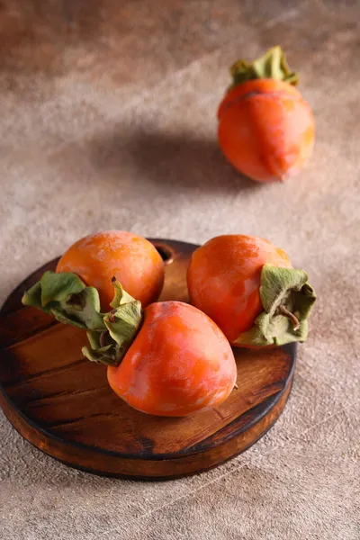 Natural Organic Persimmon Fruit Table — Stock Photo, Image