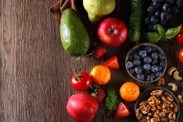 Frutas Legumes Orgânicos Naturais Nozes Para Uma Dieta Saudável — Fotografia de Stock