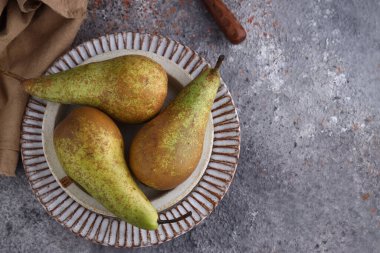 Doğal organik armut.