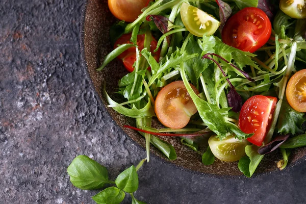 Salada Tomate Cereja Orgânica Fresca Mesa Comida Saudável — Fotografia de Stock